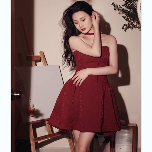 辣妹短款修身抹胸性感夜店连衣裙