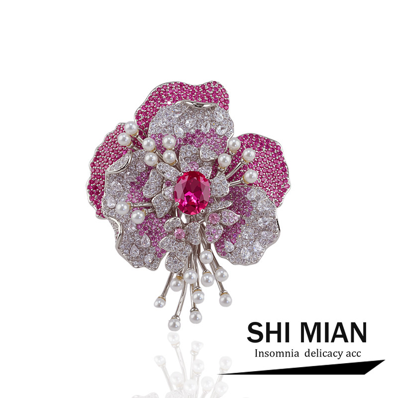 奢华微镶锆山茶花朵胸针气质高端大衣西装胸花别针母亲节礼物配饰,饰品/流行首饰/时尚饰品新,胸针,淘宝优惠券,粉丝福利购,淘宝优惠卷