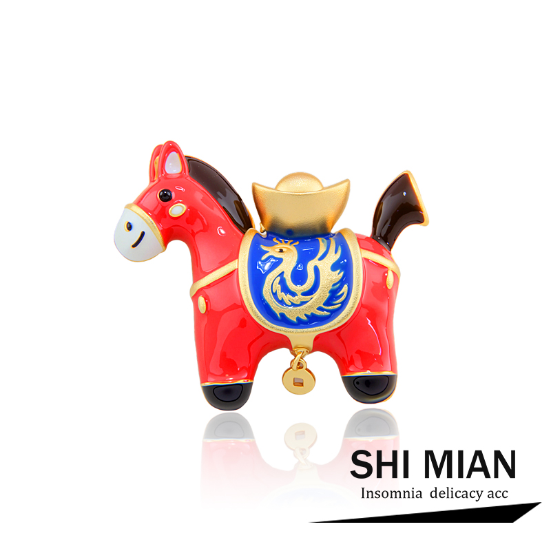 来财元宝小红马胸针2025新款
