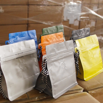 特色黑白挂绳咖啡豆包装袋