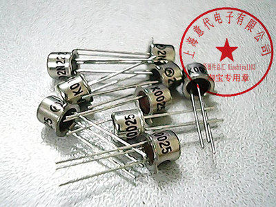2N2222A ,MOT/ST,NPN硅晶体管〖原装〗赛格市场G332室实体店 现货