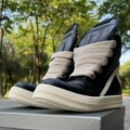 Inverted Triangle Thick Shoelaces in Classic Colors