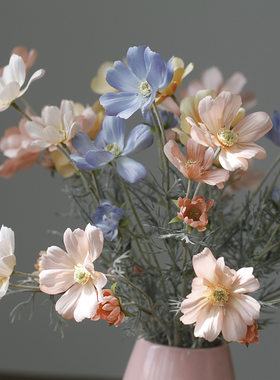 北欧仿真花格桑菊波斯菊花束假花装饰摆放插花绢花拍照道具ins风