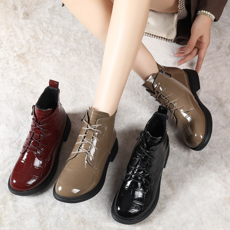 马丁靴女英伦风低跟防滑休闲女靴舒适橡胶底秋冬保暖棉靴时尚踝靴,女鞋,马丁靴,淘宝优惠券,粉丝福利购,淘宝优惠卷