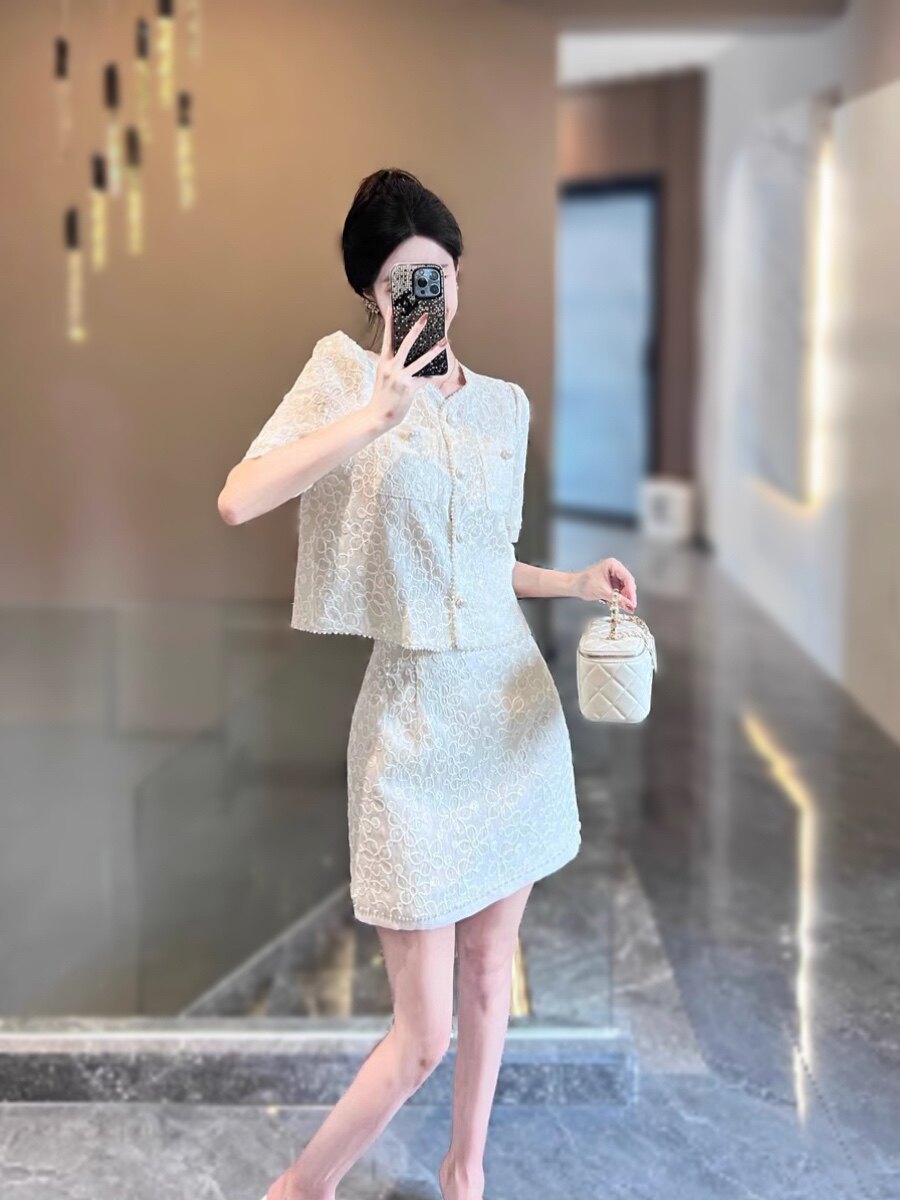 mi2naa26夏季法式减龄套装裙