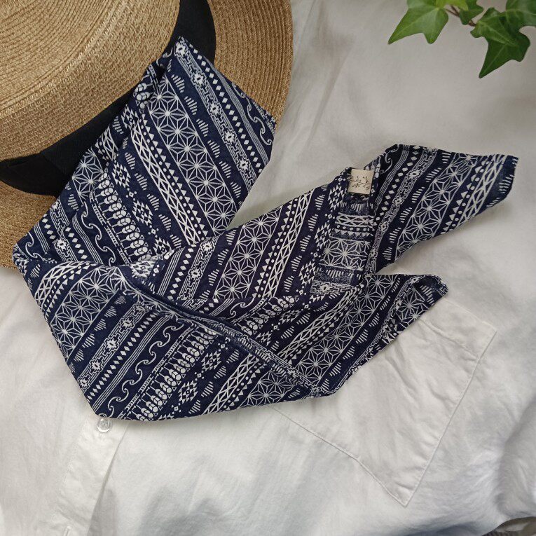 柔软纯棉布方巾领巾包头裹脸民族风花墙纹饰蓬松泡泡棉秋冬新品