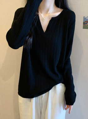 春秋大码女装2026新款黑色内搭长袖T恤胖mm显瘦v领正肩针1230n