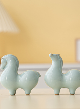 中式新款陶瓷金马玉堂摆件办公室唐马客厅玄关家居卧室简约装饰品