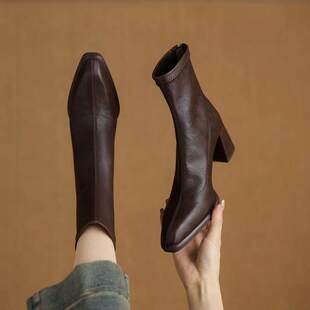 法式超火小短靴女2025新款爆款秋冬棕色靴子粗跟弹力靴高跟瘦瘦靴