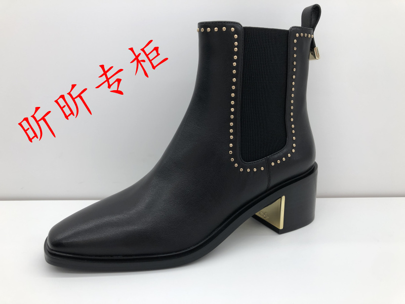 莱尔斯丹粗跟切尔西女铆钉短靴子