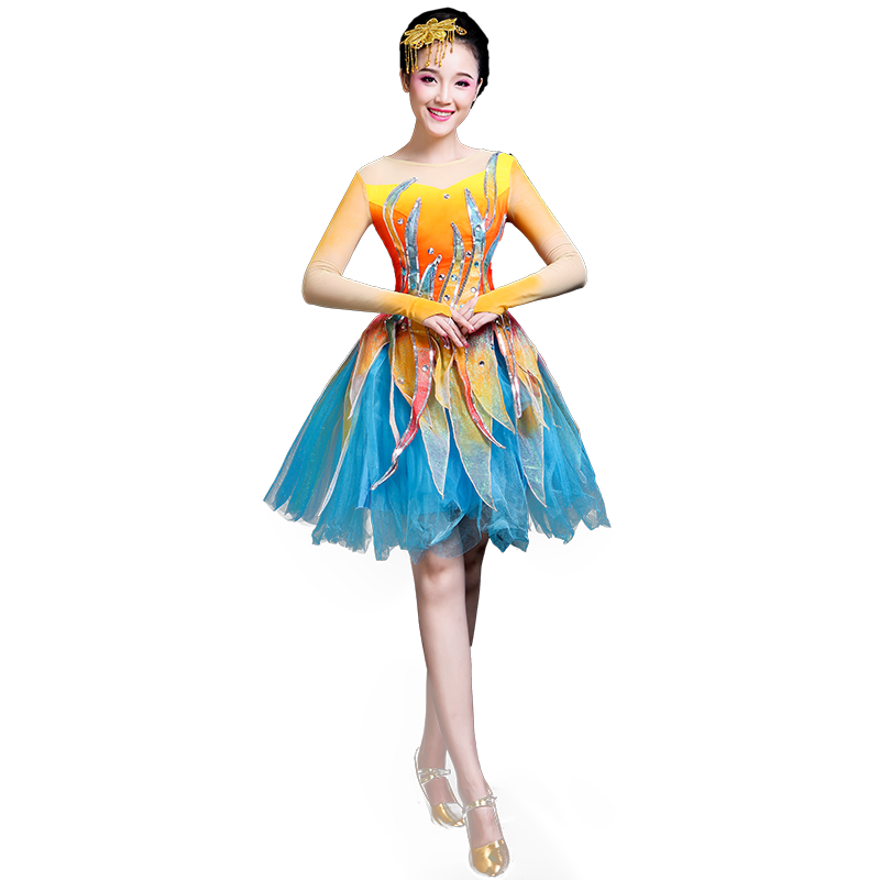 现代舞演出服亮片2025新款套装舞蹈服装女表演时尚青春活力蓬蓬裙
