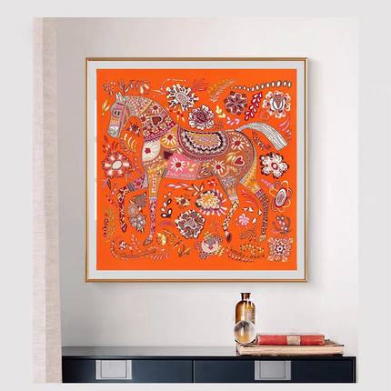 骏马丝巾挂画客厅卧室现代轻奢橙高级感装饰画等待尤利西斯壁画