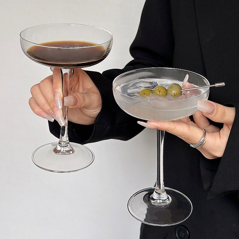 高级感ins浅碟塔杯鸡尾酒杯高脚玻璃酒吧调酒杯马天尼蝶形香槟杯