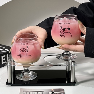 原创可爱小狗玻璃杯情侣高脚杯甜酒杯果酒饮料杯冰咖啡杯气泡水杯
