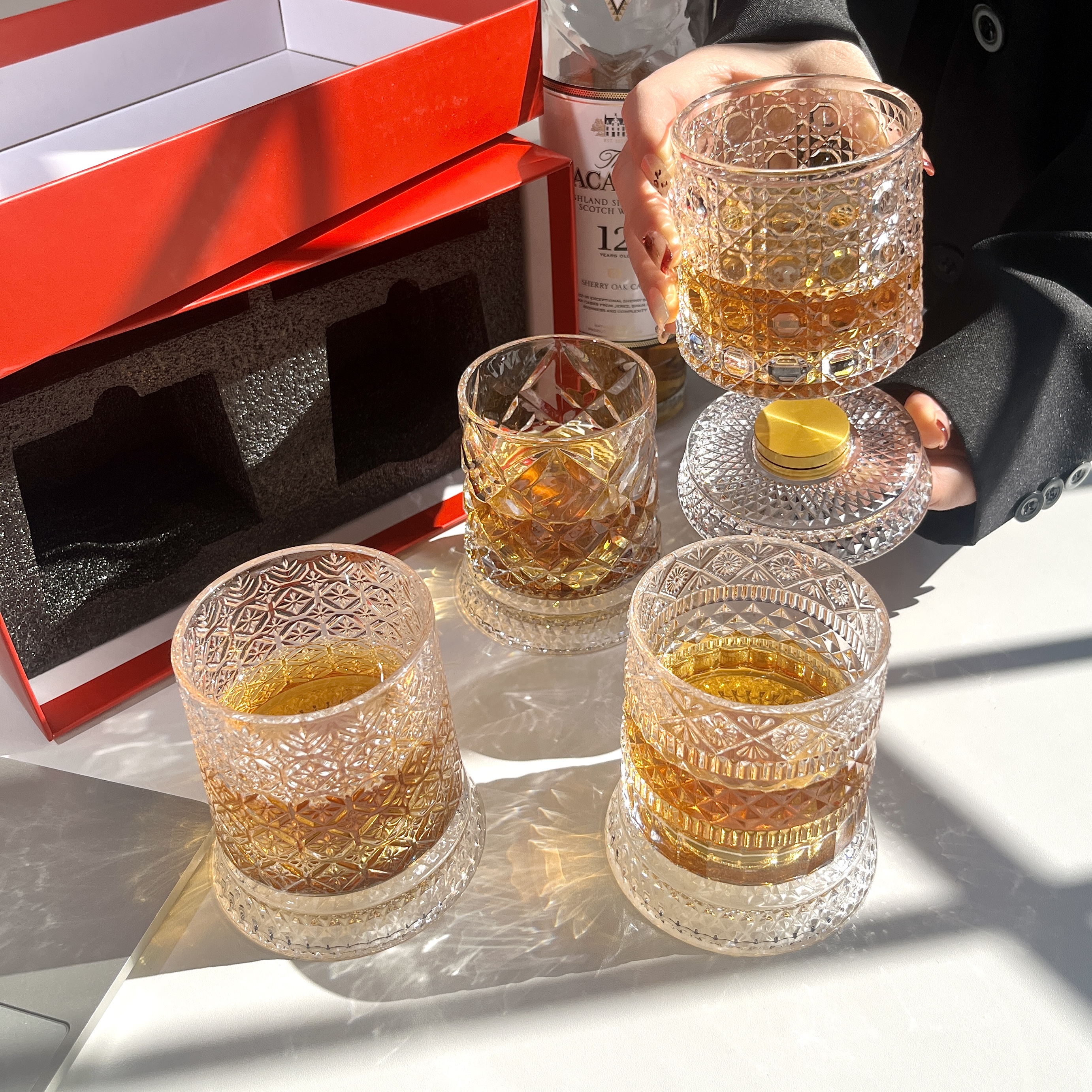 旋转玻璃杯子礼盒套装威士忌杯