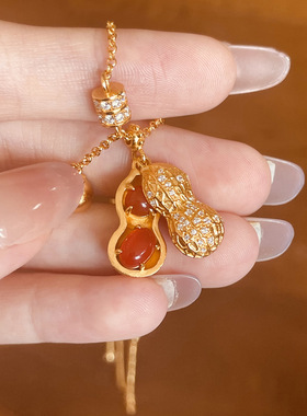 新中式设计花生吊坠项链女时尚小众轻奢精致百搭感复古锁骨链