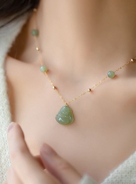 和田玉石弥勒佛佛公吊坠夏季14k包金项链女锁骨链高级感2024新款