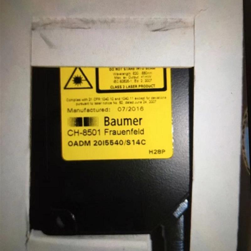 Baumer OADM 20I5540激光传感器CH-8501 OADM20I4570/S14C
