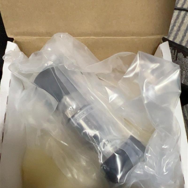 APTECH  调压阀 全新未拆袋 AP502SM  2P FW28 TF