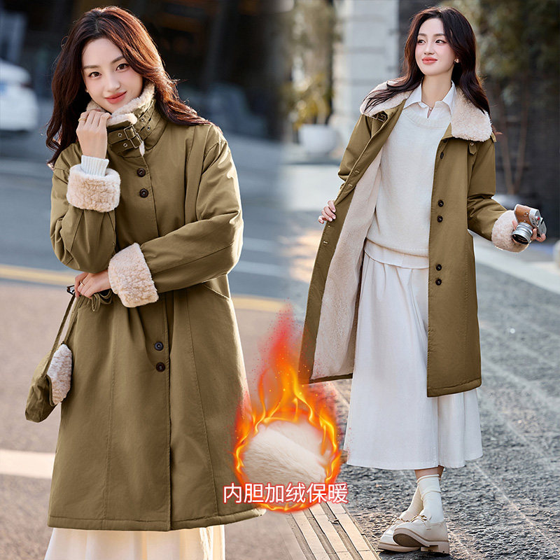 2025年冬季新款加绒加厚女羊羔毛中长款过膝保暖棉衣棉服外套时尚