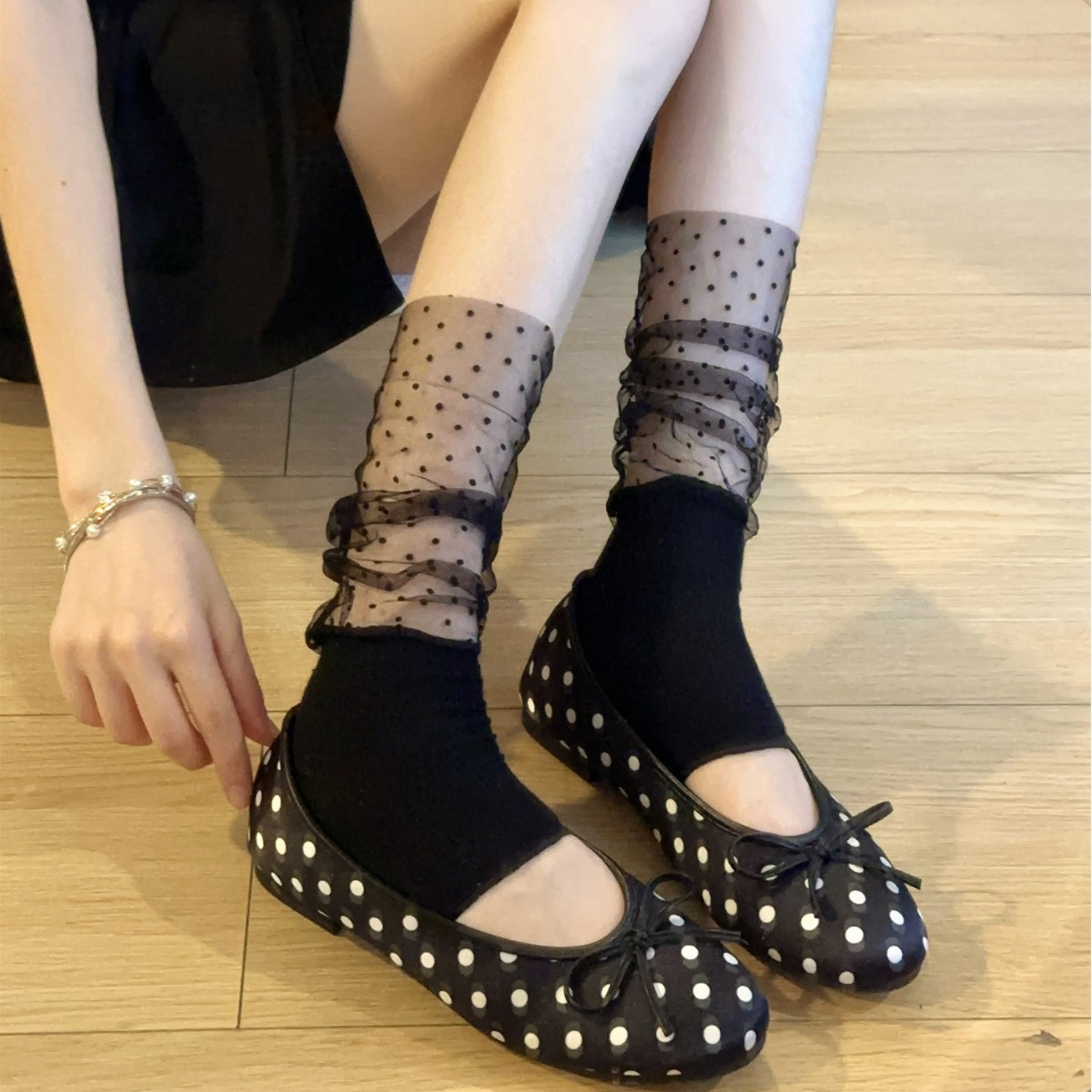 春夏网纱拼接蕾丝波点女中筒|