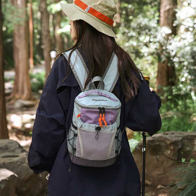 户外运动登山包大容量休闲学生