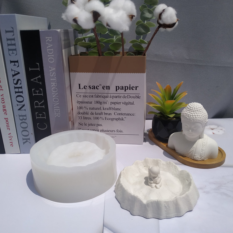 水泥烟灰缸磨具创意宇航员月球陨石坑圆形烟缸硅胶模具工艺品定制