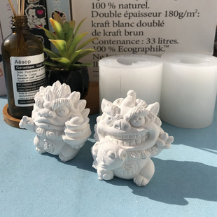 水泥醒狮元宝锦鲤摆件模具硅胶狮子装饰品矽胶茶宠桌面青砂石磨具