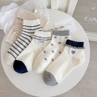 26年春夏新品 韩系奶白刺绣蝴蝶结条纹短袜小清新ins风袜子女士