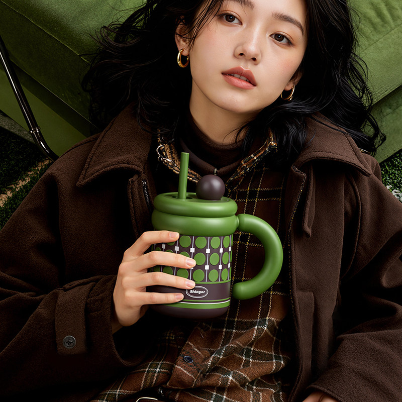 世大家复古风吸管桌面办公保温杯