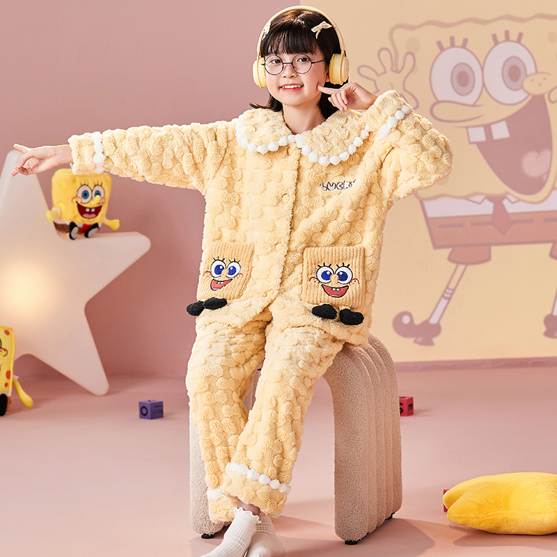 女儿童珊瑚绒睡衣冬海绵宝宝套装