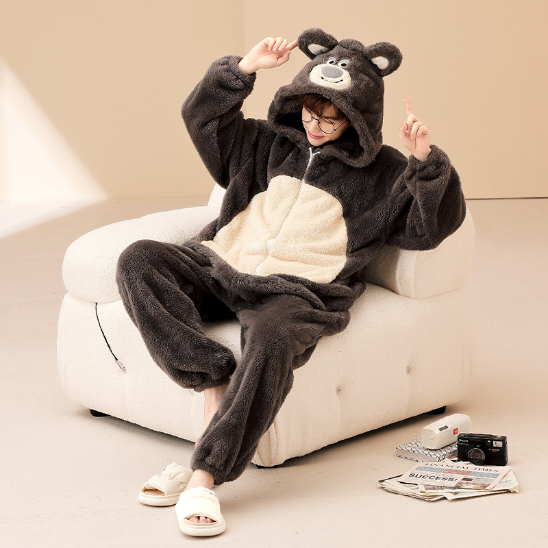 睡衣男士大码连体法兰绒冬季卡通