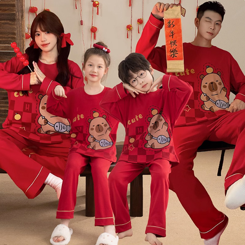 母女蛇年新年红色母子亲子家庭装