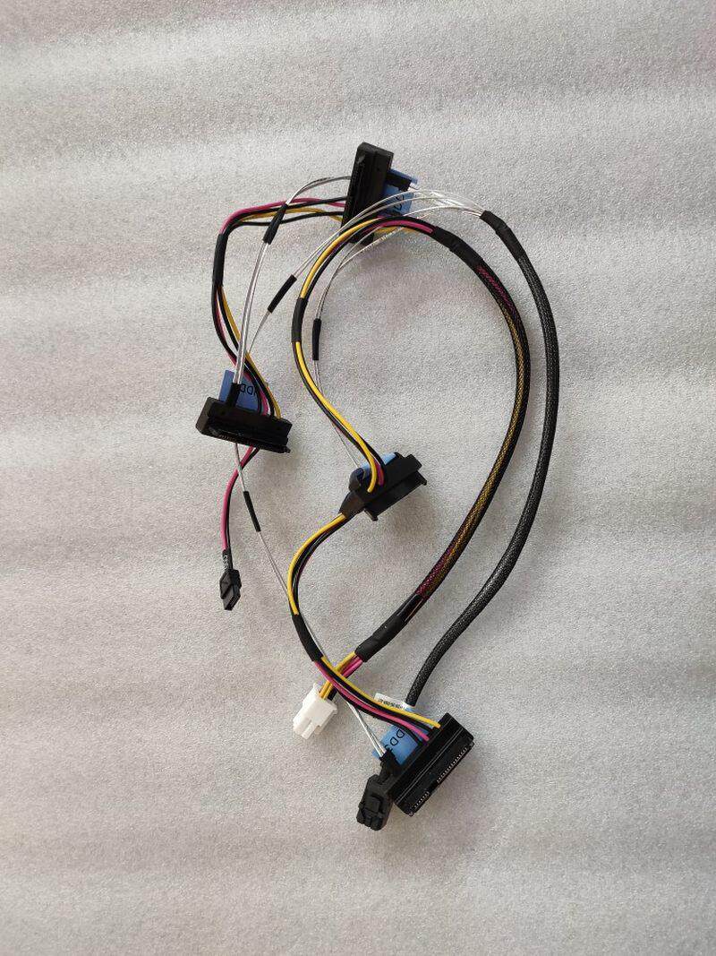 全新 原装  R240 冷盘 4背板  服务器   SAS线阵列卡2KN4G议使用感如何?