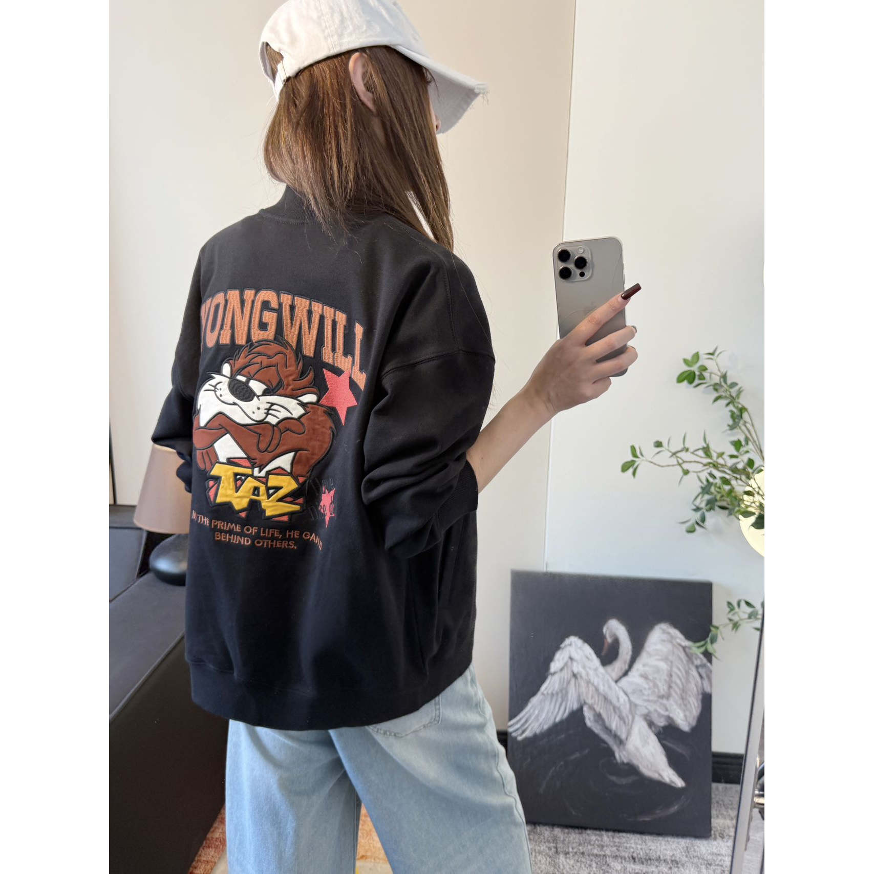 纸袋家重工刺绣大牙怪420克全棉毛圈单排扣棒球服宽松上衣8089