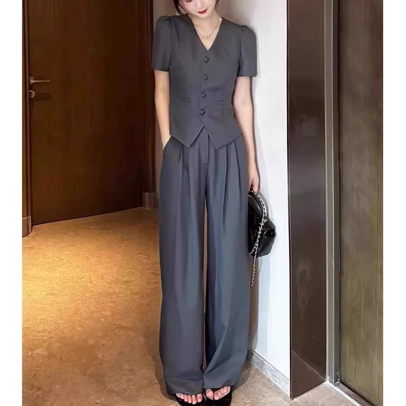 大码女装胖mm夏季灰色V领短袖西装时尚阔腿裤200斤职业两件套装