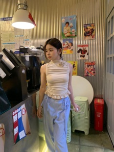 大美自制修身无袖上衣 收腰+褶子+花朵+荷叶边+立领小众背心女夏