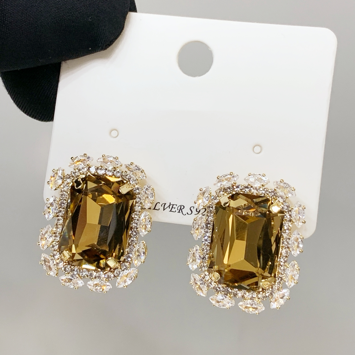 满钻几何方形耳扣女设计感冷淡风百搭时尚网红耳饰小众2025新款潮