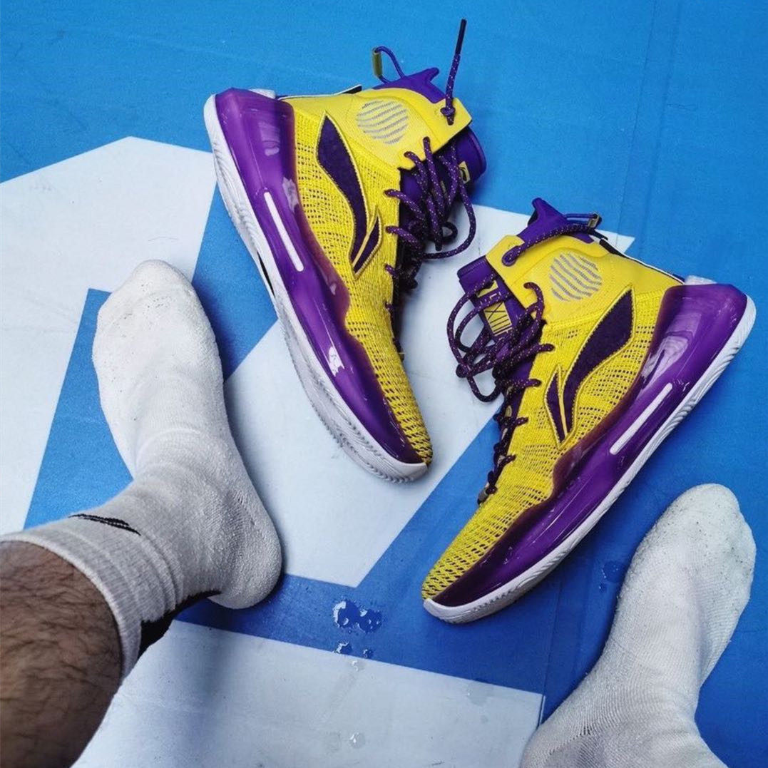 李宁驭帅13代42四雷湖人高帮男子缓震耐磨专业比赛篮球鞋abap065