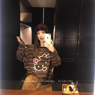 东大门Kitty印花撞色条纹宽松长袖T恤女ins 2026韩系早春圆领上衣