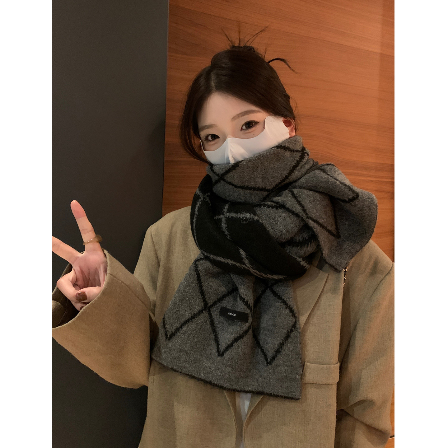 灰色围巾女款2025新款冬季加厚送女朋友生日礼物学生时尚双面围脖,服饰配件/皮带/帽子/围巾,围巾/丝巾/披肩,淘宝优惠券,粉丝福利购,淘宝优惠卷