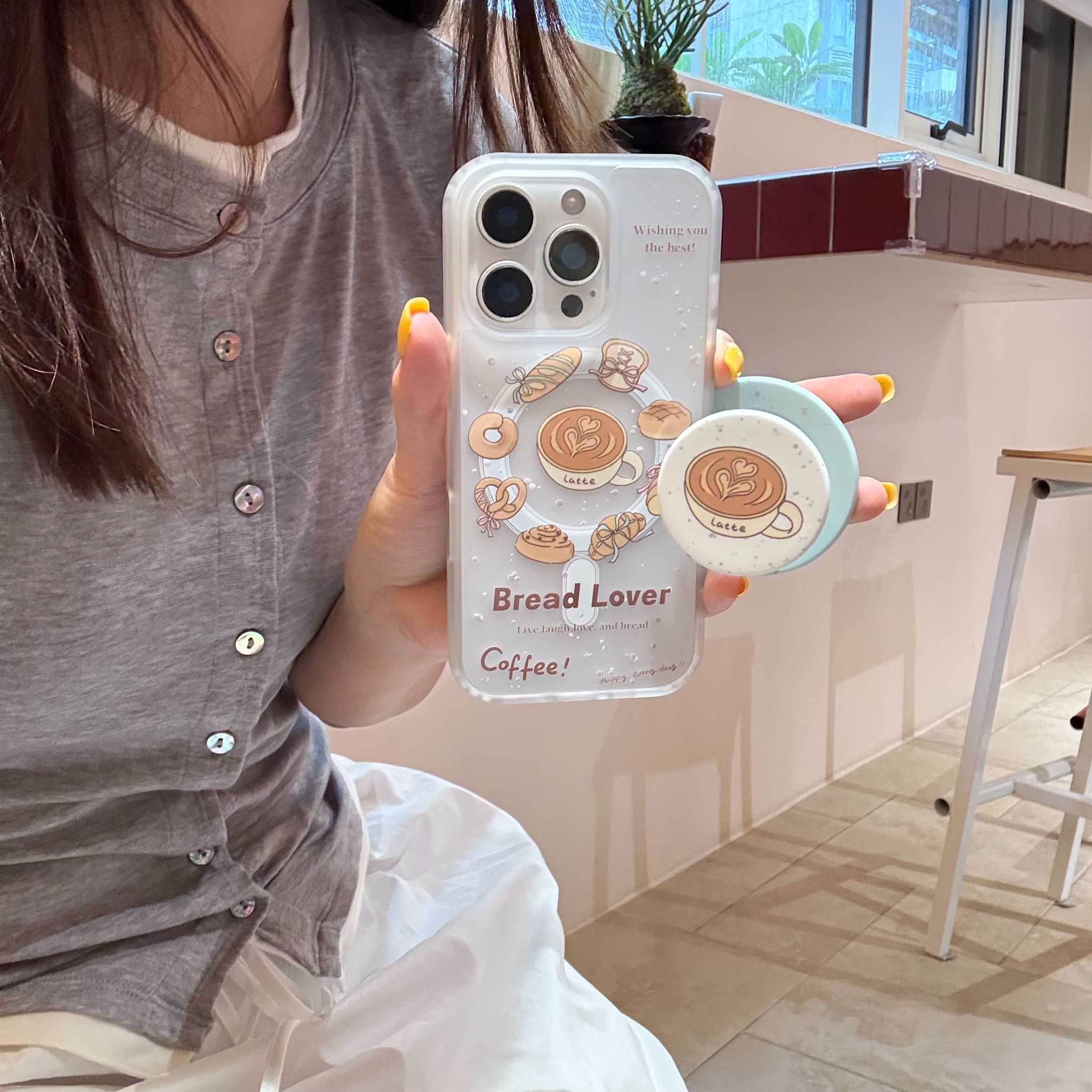 蛋糕咖啡苹果16磨砂磁吸手机壳