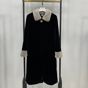 皮草洋气新款 妈妈秋冬装 貂绒外套高贵皮毛一体大衣服中老年人女装