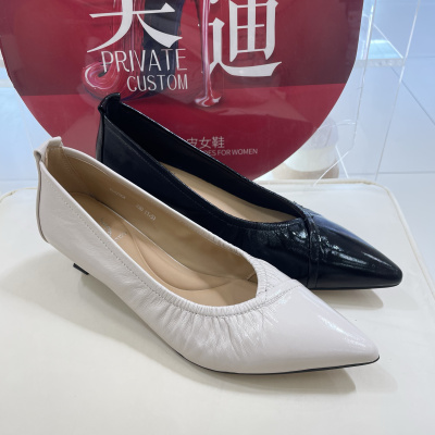 美洲鹰专柜2025新款夏季尖头凉鞋凉拖鞋女鞋矮跟平跟凉鞋通勤漆皮