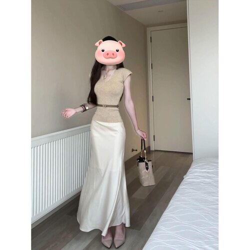 法式小众套装女夏季燕麦色V领针织短袖T恤上衣高腰显瘦杏色半身裙