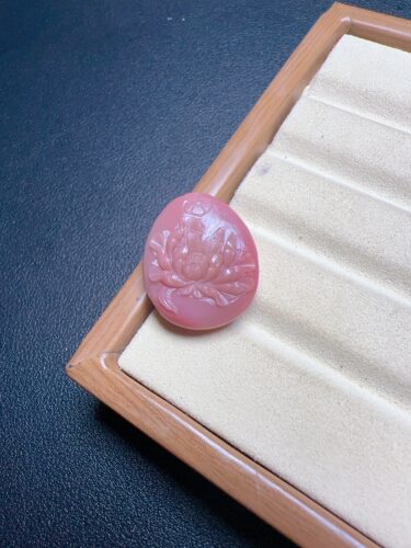 天然老矿盐源玛瑙仙粉牡丹花吊坠精工雕刻