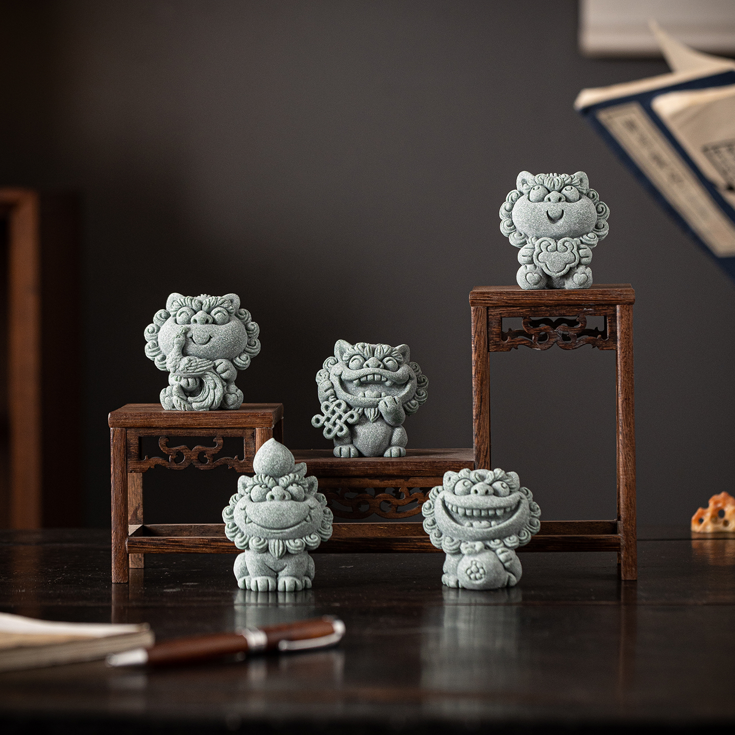 新中式五福临门小狮子桌面摆件