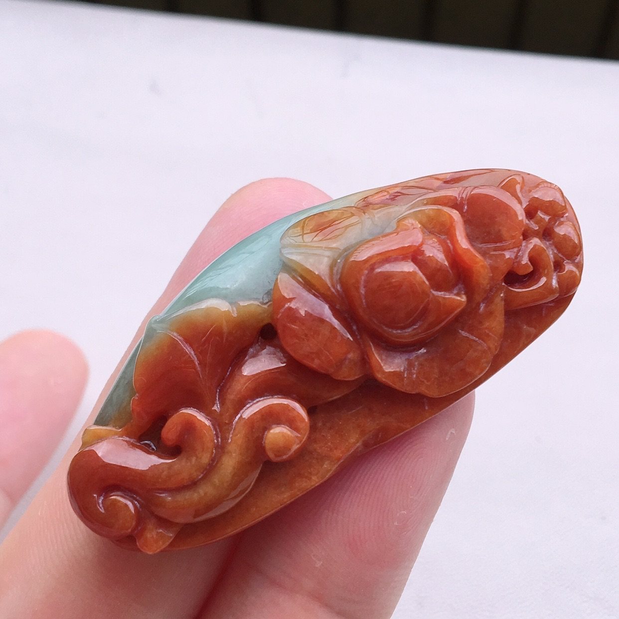 保真红翡特色巧雕牡丹花老坑送证a货颈饰玉玉坠冰种吊坠冰种翡翠