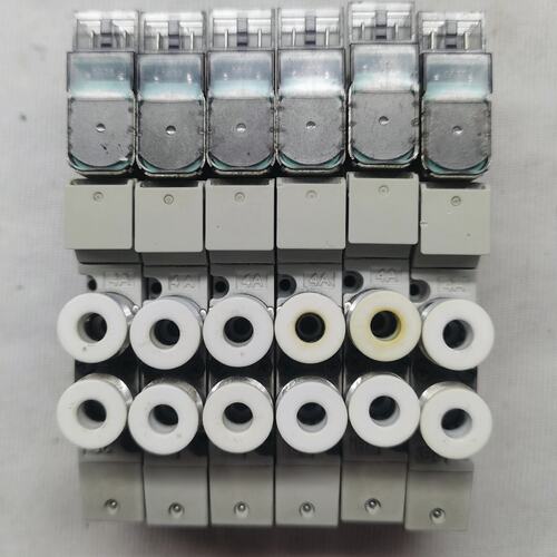 议价售日本原装CKD电磁阀4GD119R：一C4一E2C一3 ，