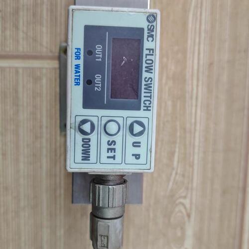 议价SMC 流量开关PF2W720-04-27 流量计原装拆机现